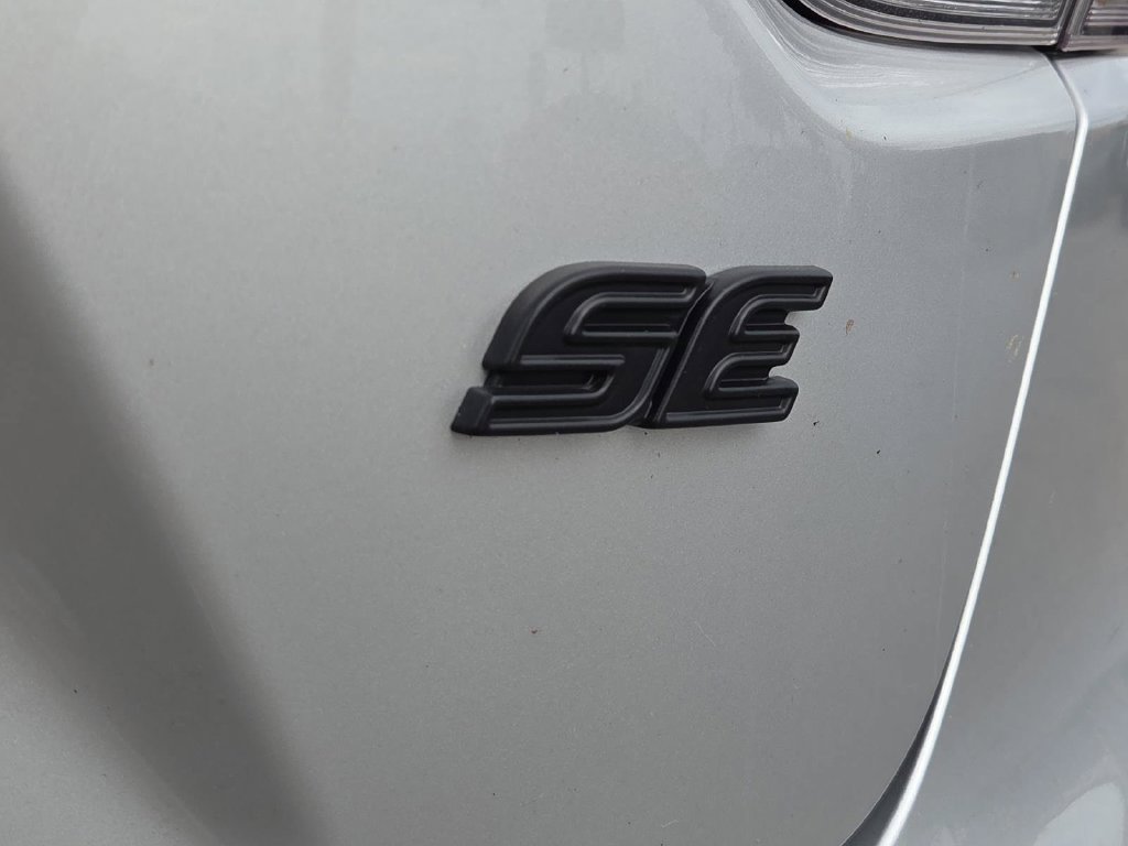 Used 2024 Toyota Corolla SE FWD image 8
