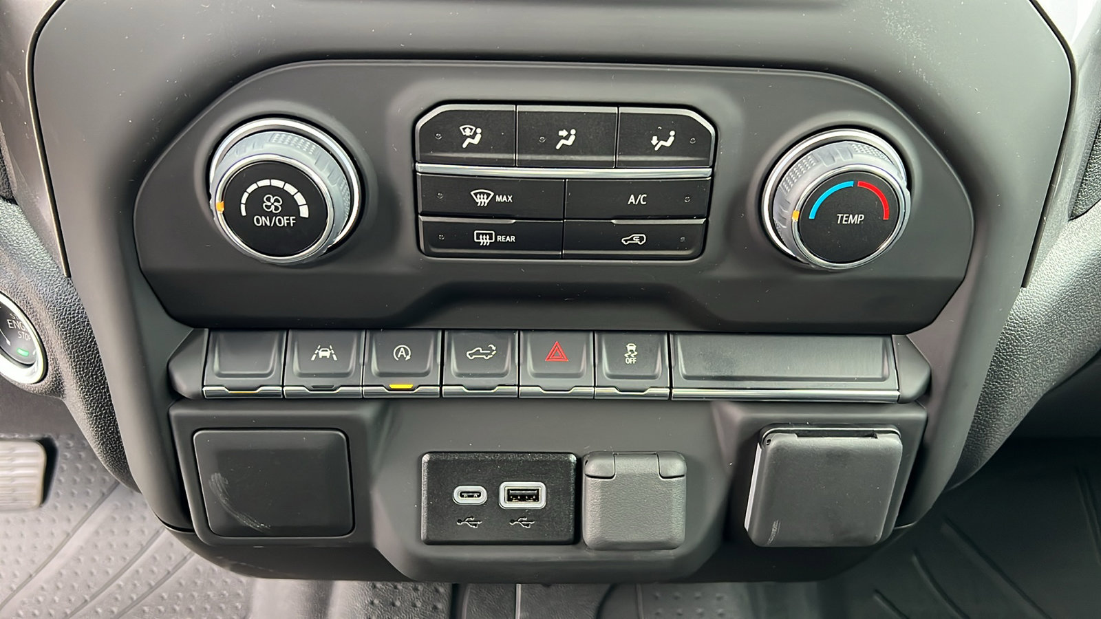 New 2025 Chevrolet Silverado 1500 Custom image 21