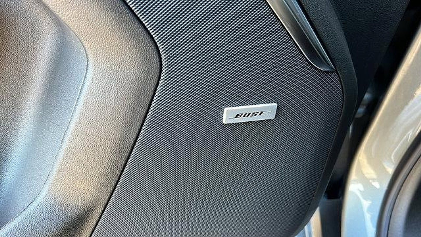 New 2026 Chevrolet Suburban High Country image 23