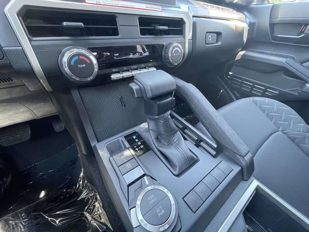 New 2026 Toyota Tacoma SR5 AWD/4WD image 42