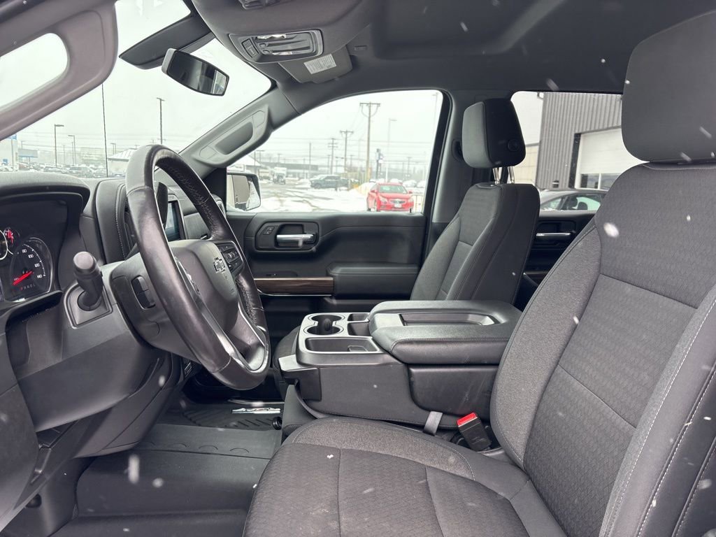 Used 2021 Chevrolet Silverado 1500 RST image 25
