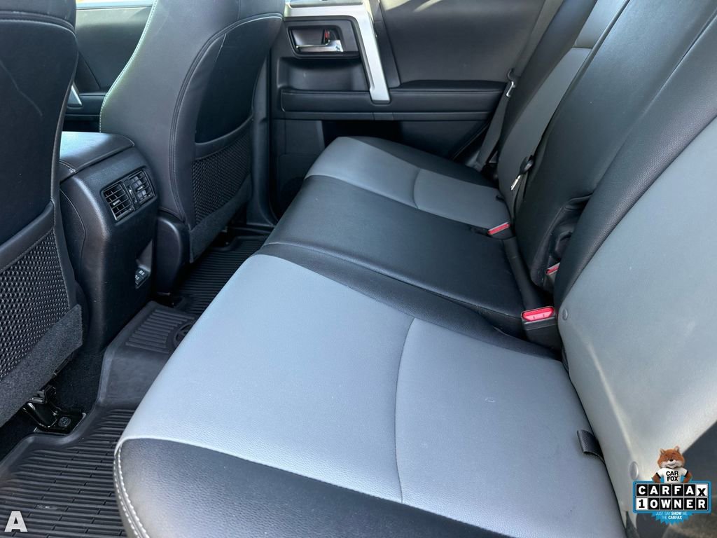Used 2022 Toyota 4Runner SR5 Premium AWD/4WD image 26