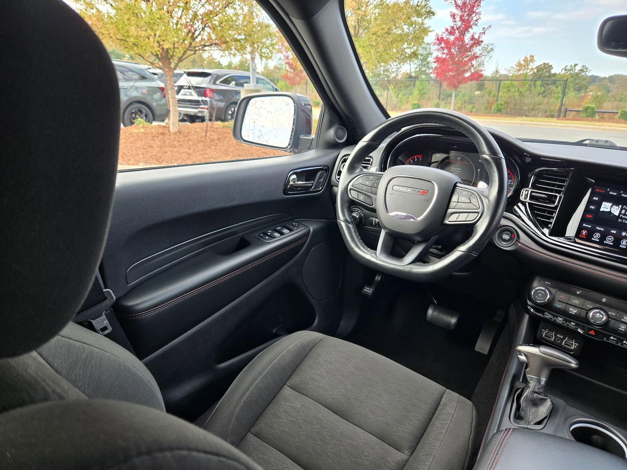 Used 2023 Dodge Durango GT image 9