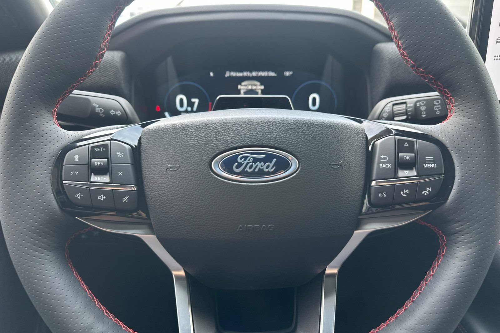 New 2026 Ford Explorer ST-Line w/ ST-Line Street Pack RWD image 24