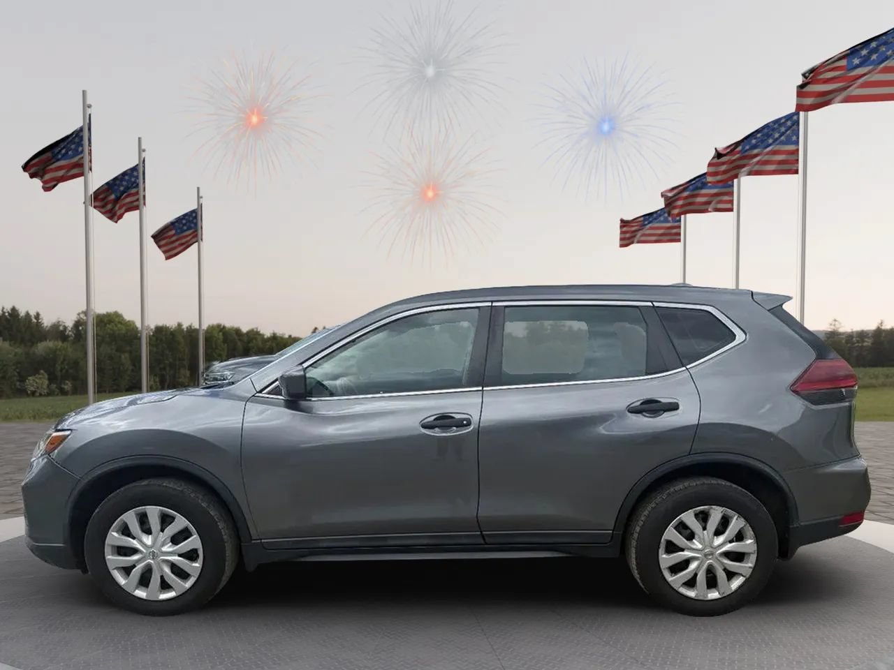 Used 2018 Nissan Rogue S AWD/4WD image 2
