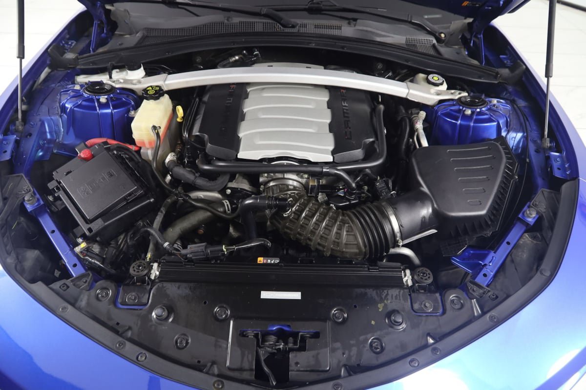 Used 2018 Chevrolet Camaro SS RWD image 70