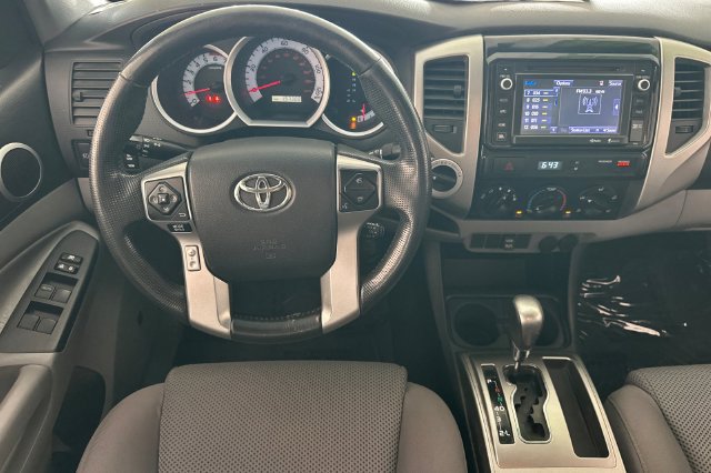 Used 2014 Toyota Tacoma 4x4 Double Cab w/ TRD Sport Package image 16