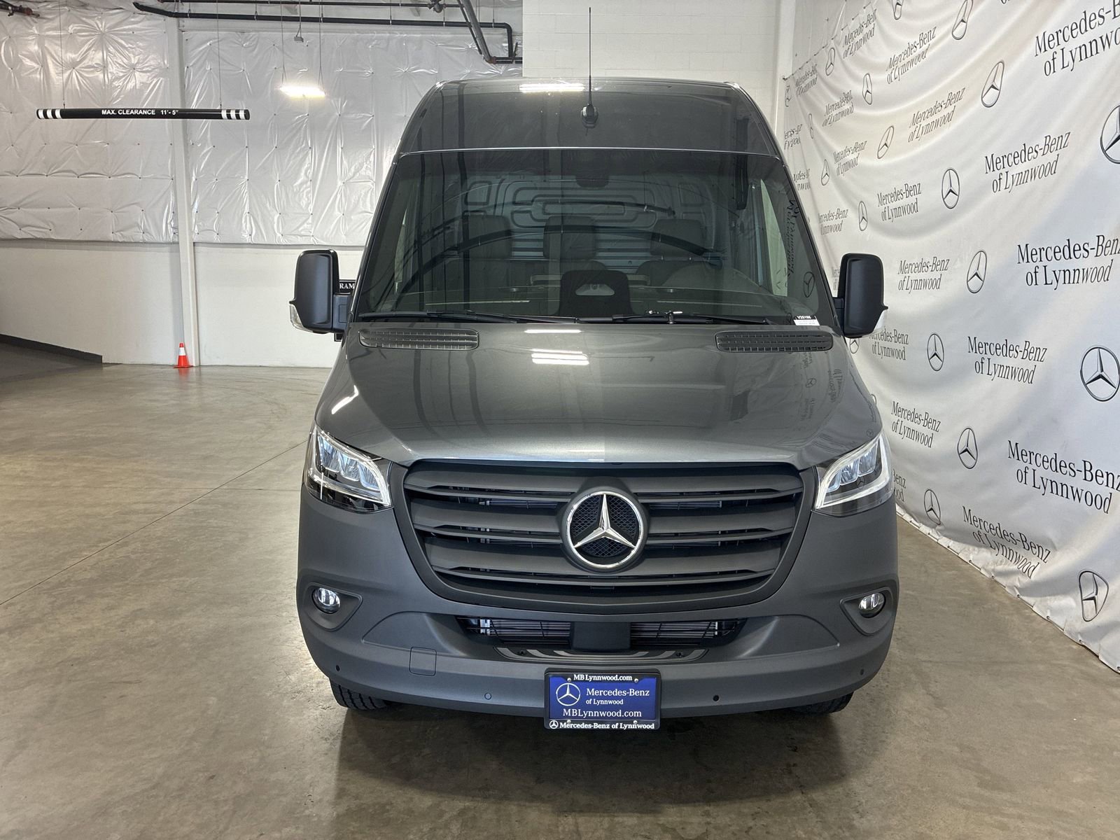 New 2025 Mercedes-Benz Sprinter 4500 image 2