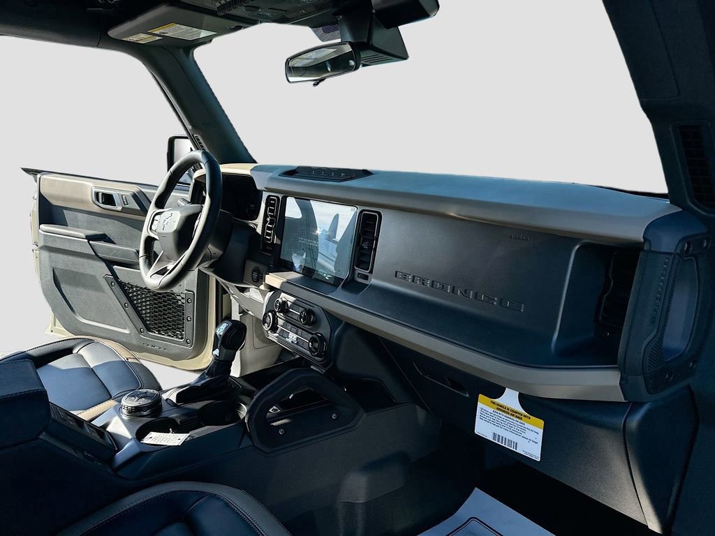 New 2025 Ford Bronco Big Bend w/ Black Diamond Package image 28