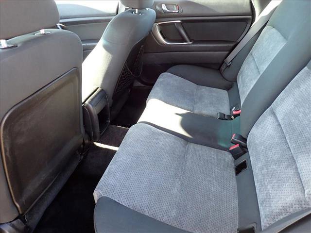 Used 2005 Subaru Outback 2.5i image 9