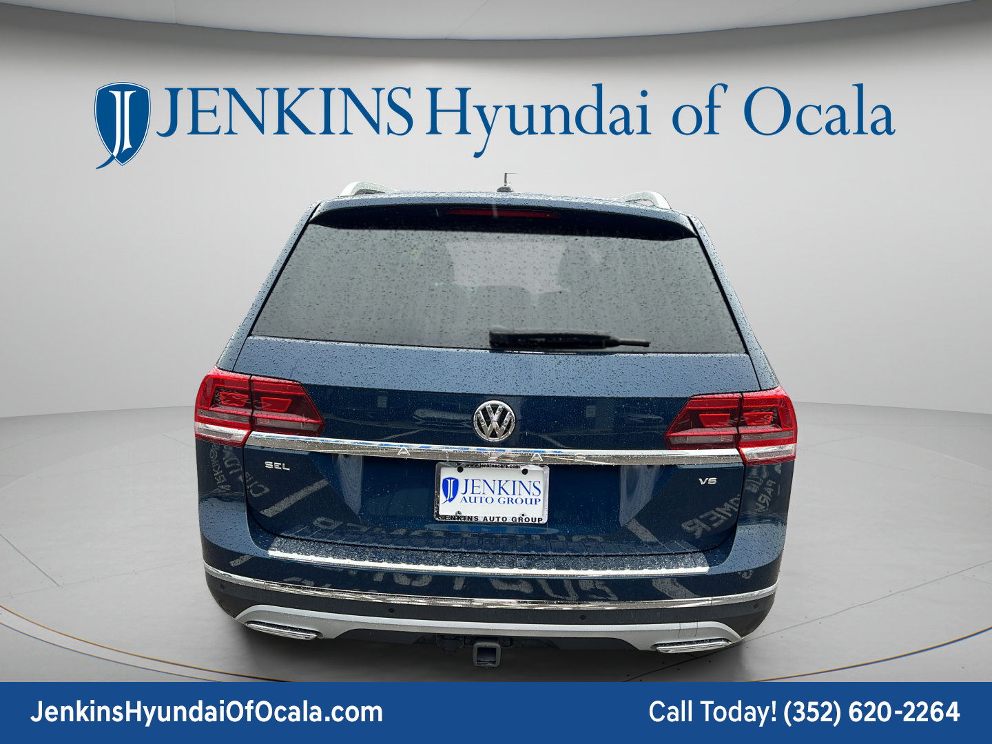Used 2018 Volkswagen Atlas SEL FWD image 4