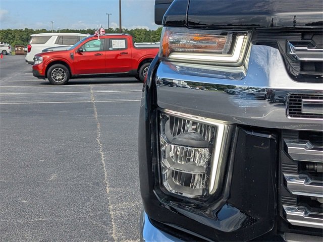 Used 2023 Chevrolet Silverado 2500 LTZ image 10