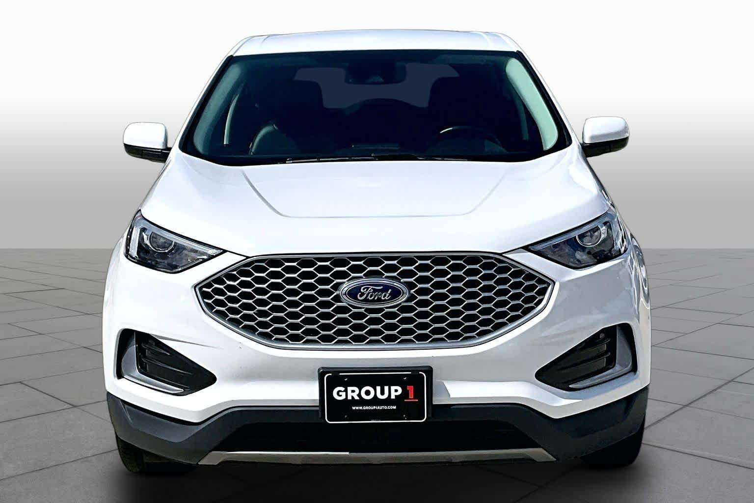 Used 2023 Ford Edge SEL AWD/4WD image 4