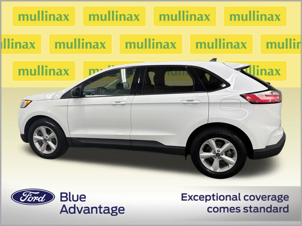 Certified 2021 Ford Edge SE image 11