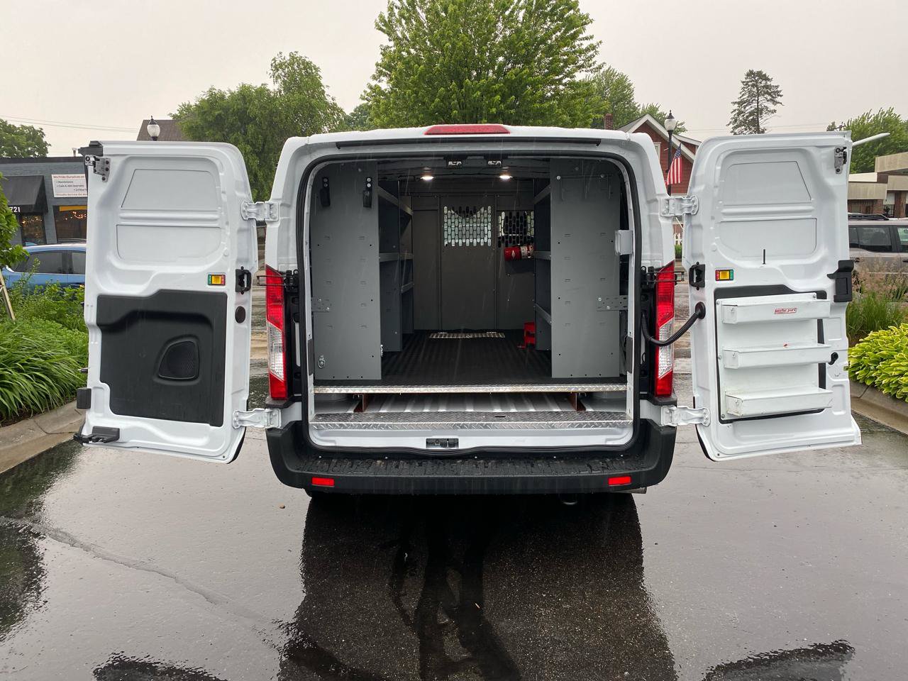 Used 2023 Ford Transit 150 Low Roof AWD image 13