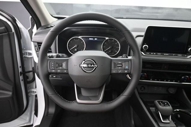 New 2026 Nissan Rogue Dark Armor AWD/4WD image 21