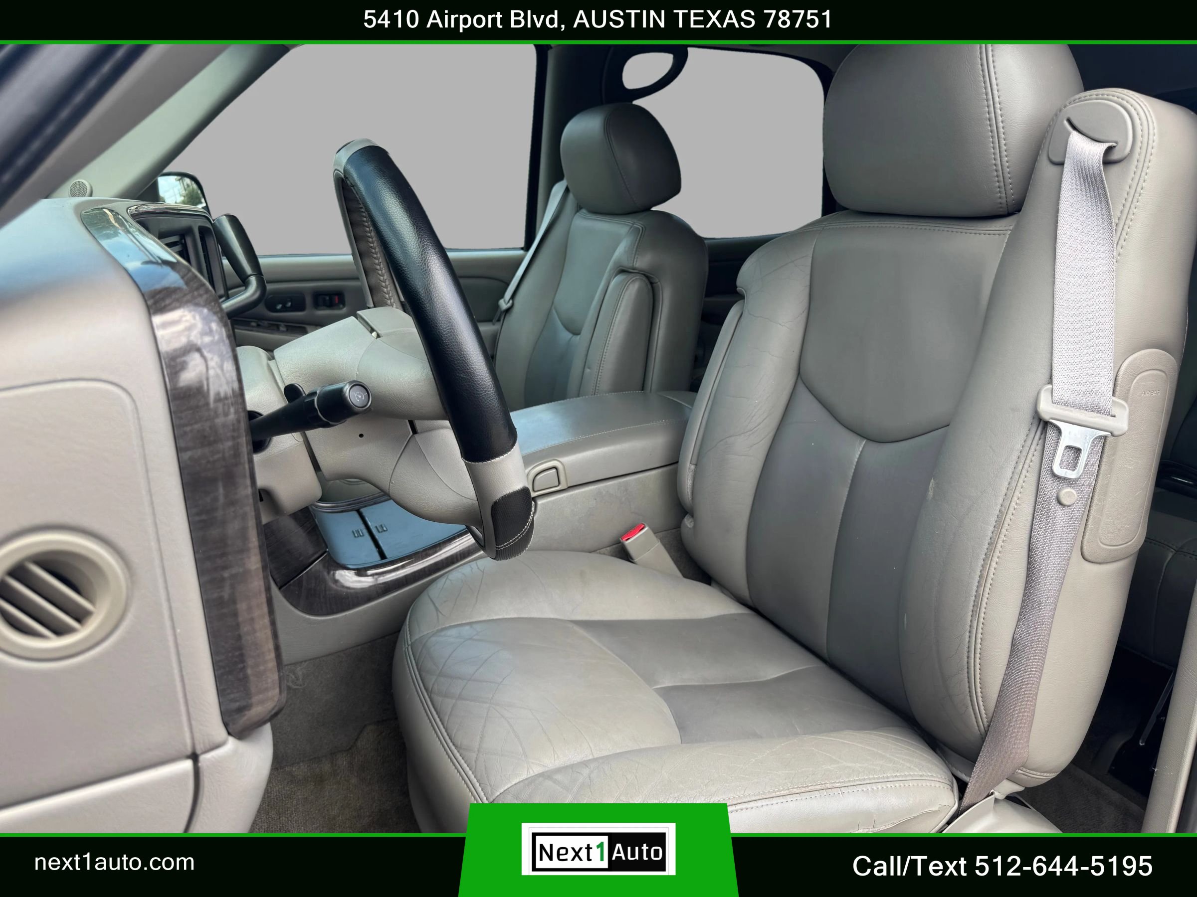 Used 2005 GMC Yukon Denali AWD/4WD image 18