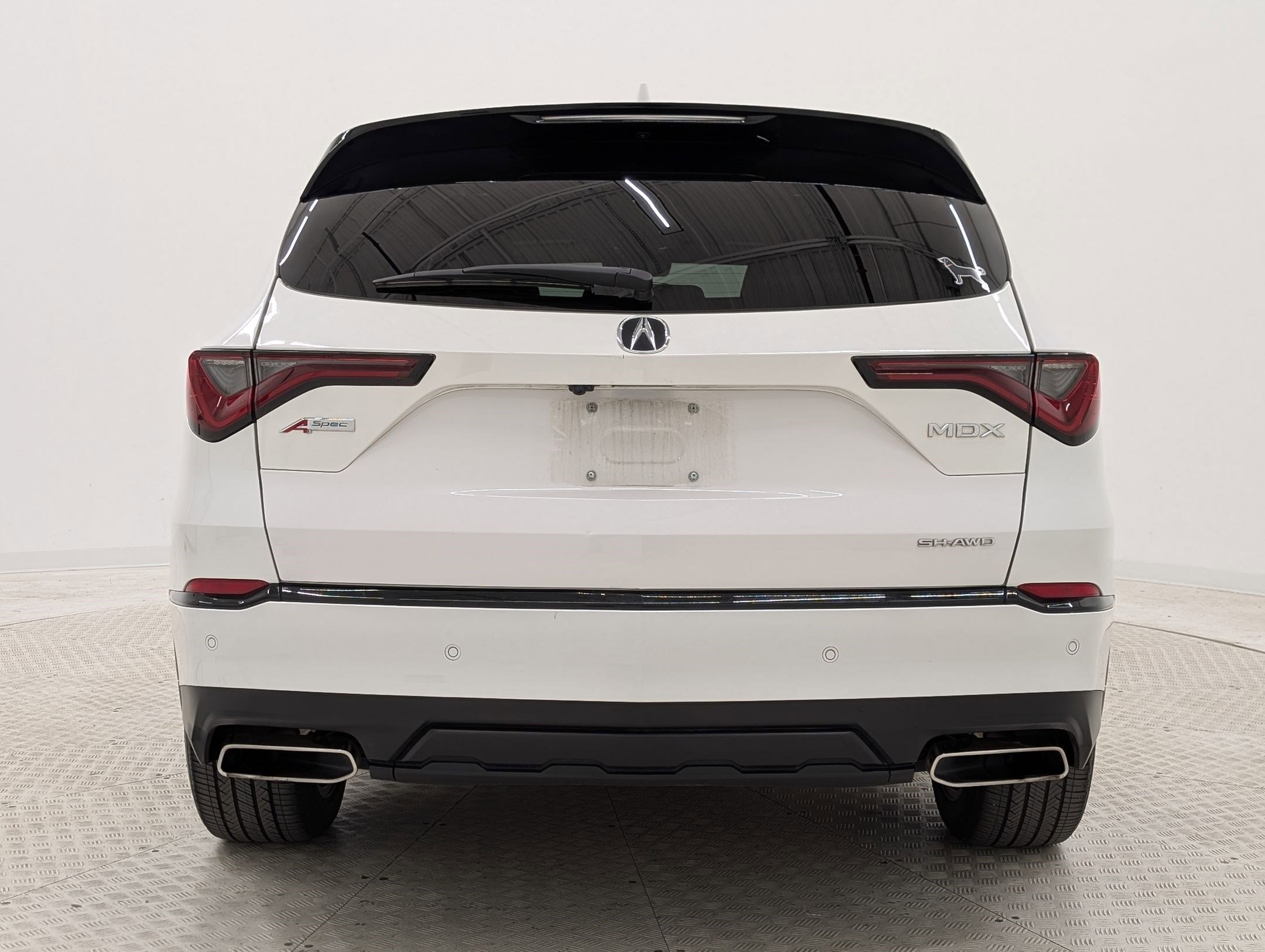 Used 2023 Acura MDX A-Spec image 9