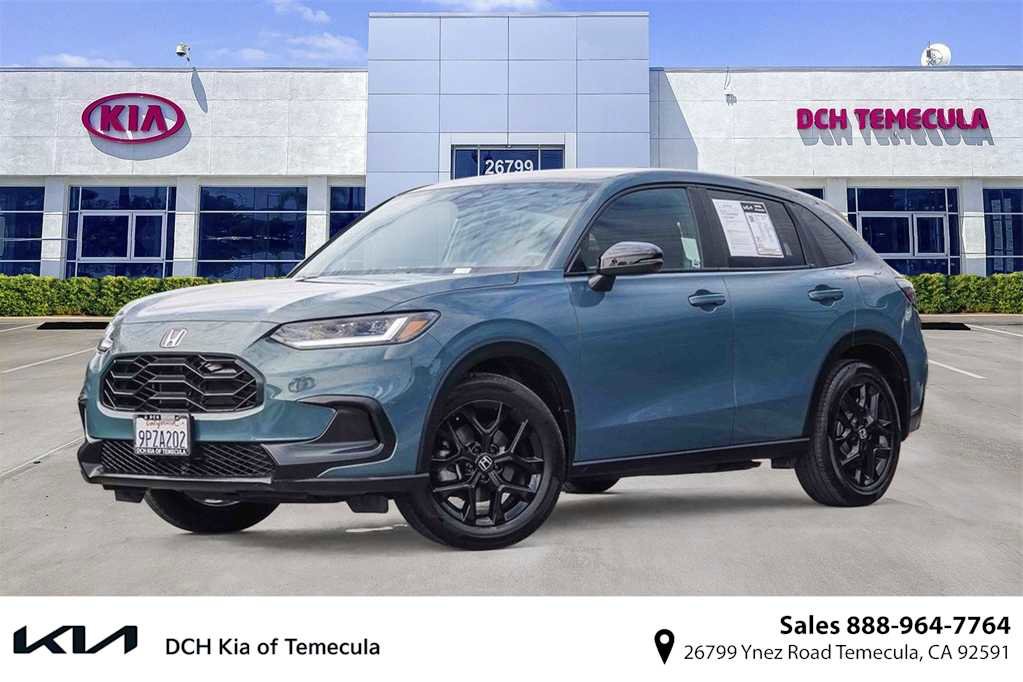 Used 2025 Honda HR-V Sport image 1