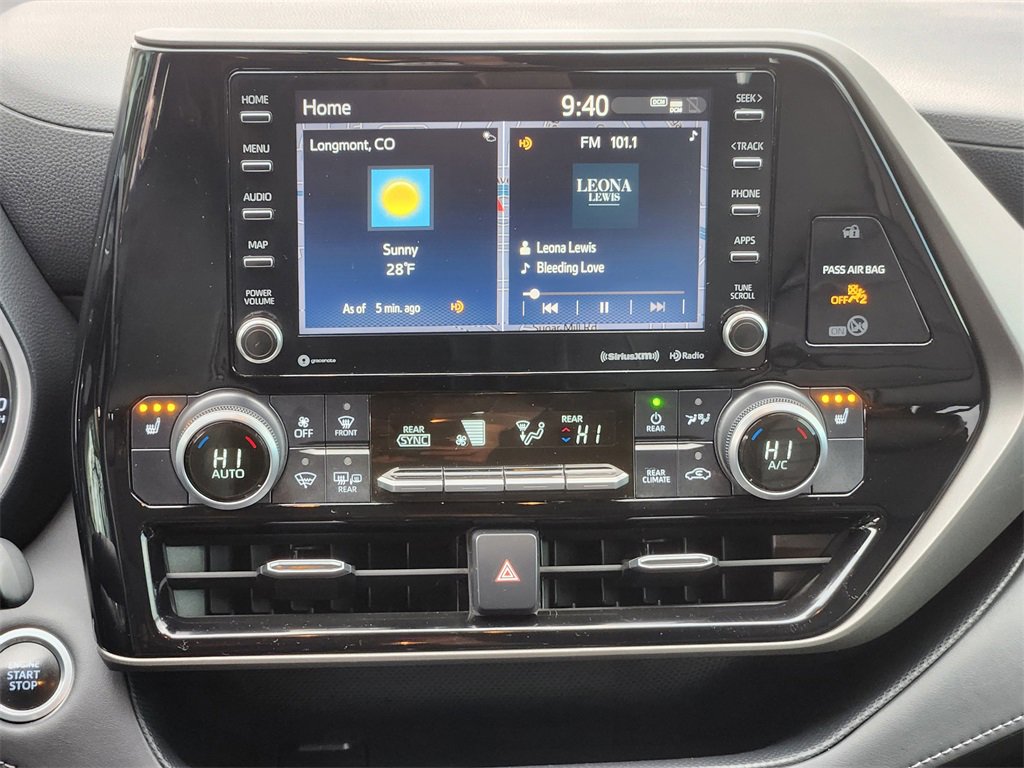 Used 2020 Toyota Highlander XLE image 22