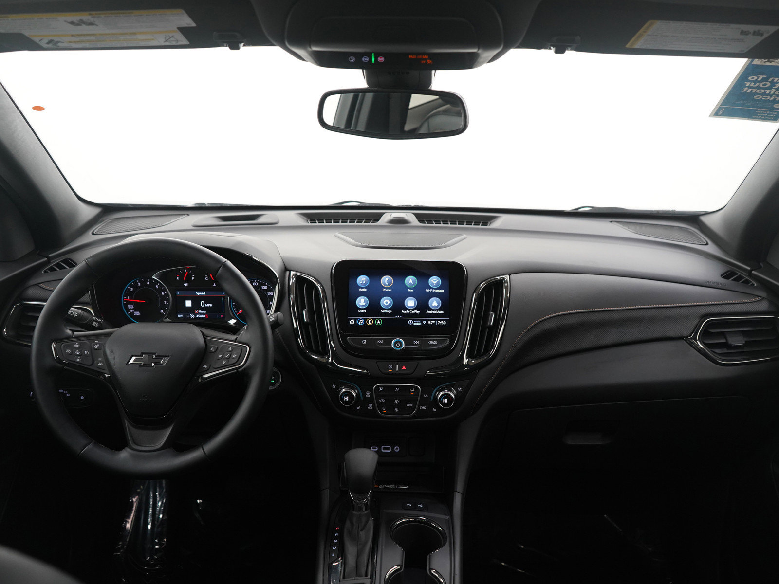 Used 2023 Chevrolet Equinox Premier AWD/4WD image 13