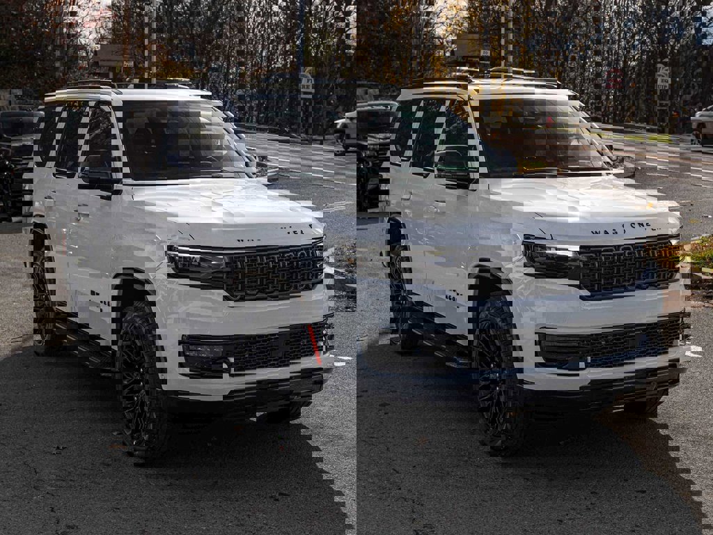 New 2025 Jeep Wagoneer Series II image 3