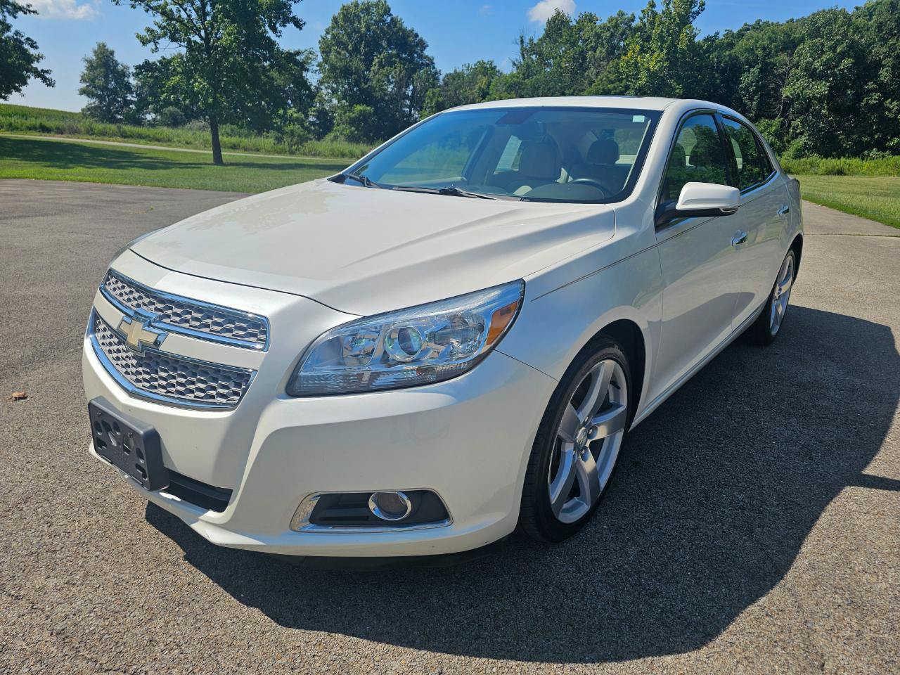 Used 2013 Chevrolet Malibu LTZ FWD image 11