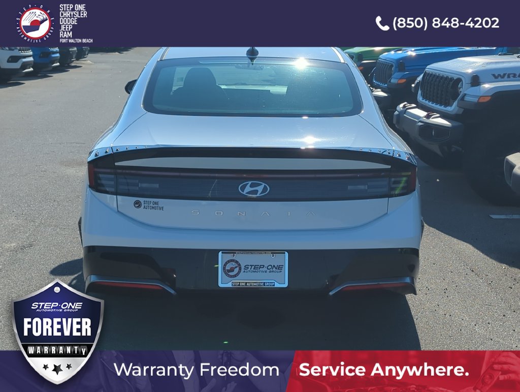 Used 2025 Hyundai Sonata SEL FWD image 5
