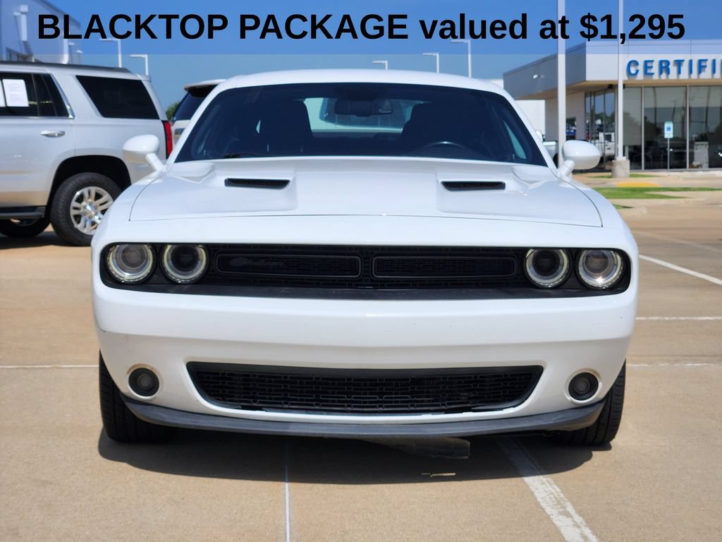 Used 2023 Dodge Challenger SXT w/ Blacktop Package RWD video 2