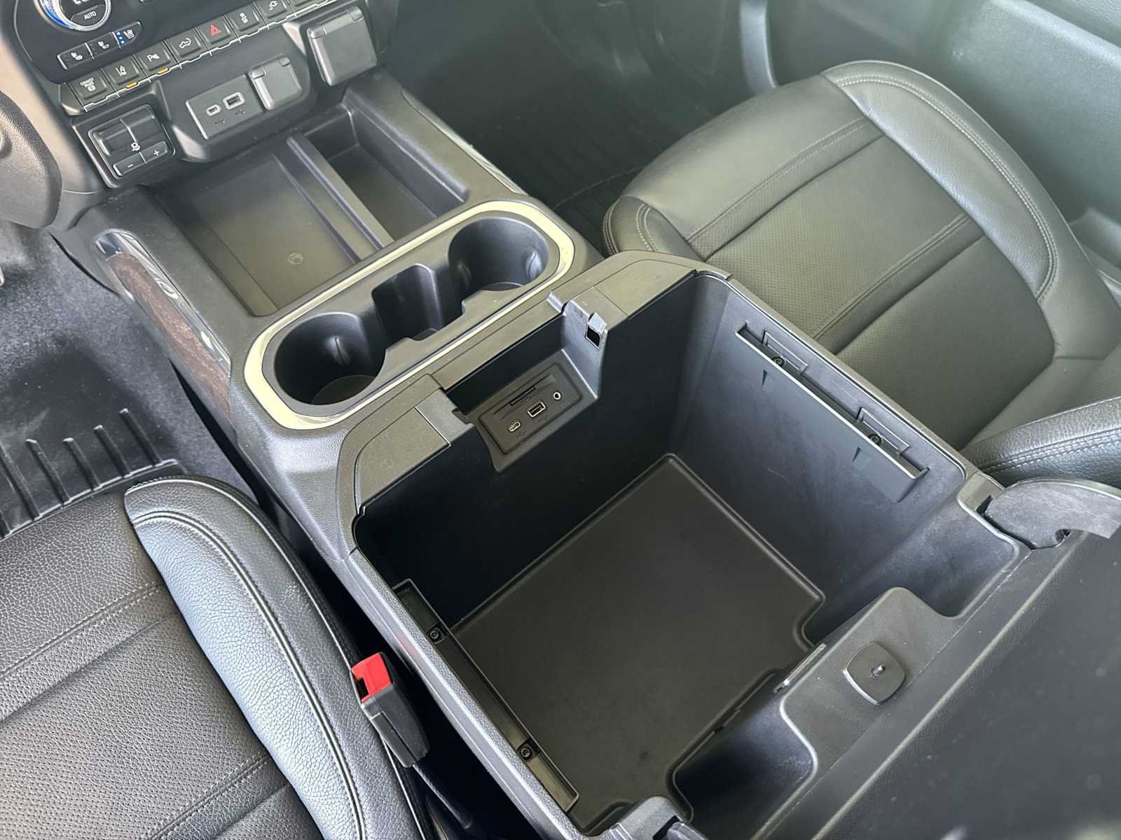 Certified 2022 GMC Sierra 2500 Denali AWD/4WD image 32