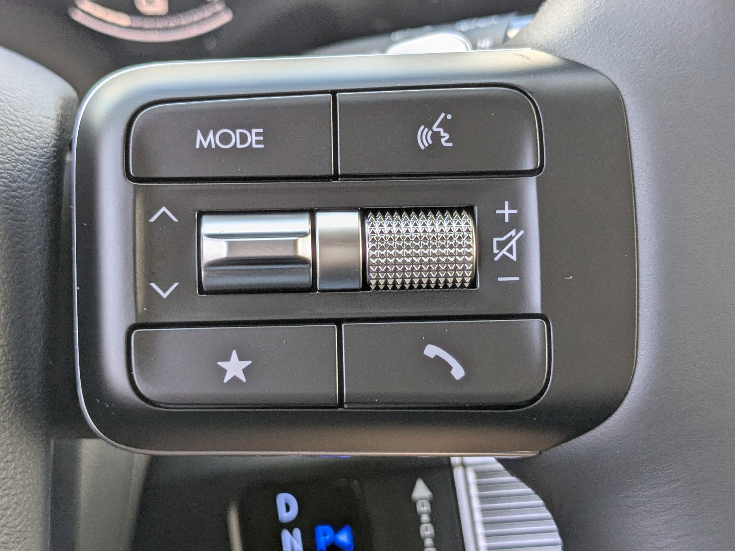 New 2026 Hyundai Santa Fe SE image 22