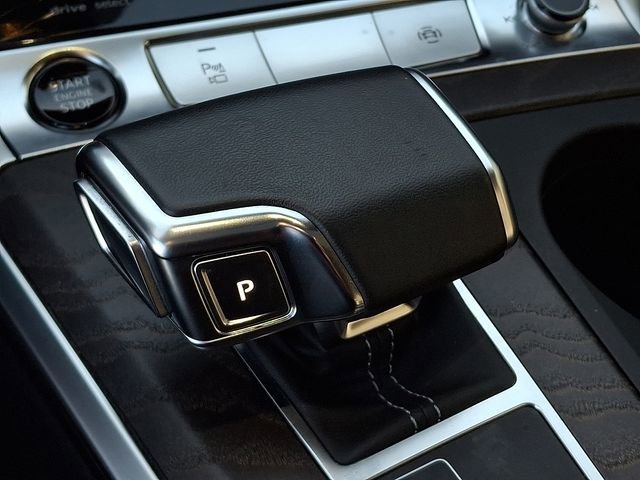 Used 2023 Audi A6 3.0T Premium image 15