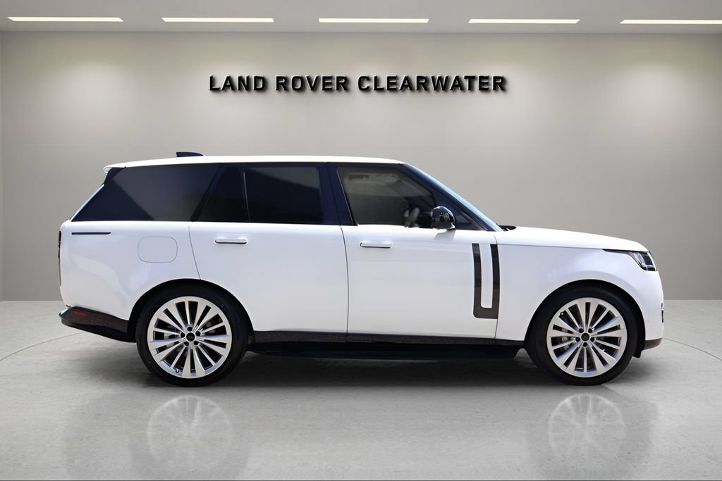 New 2026 Land Rover Range Rover SE AWD/4WD image 6