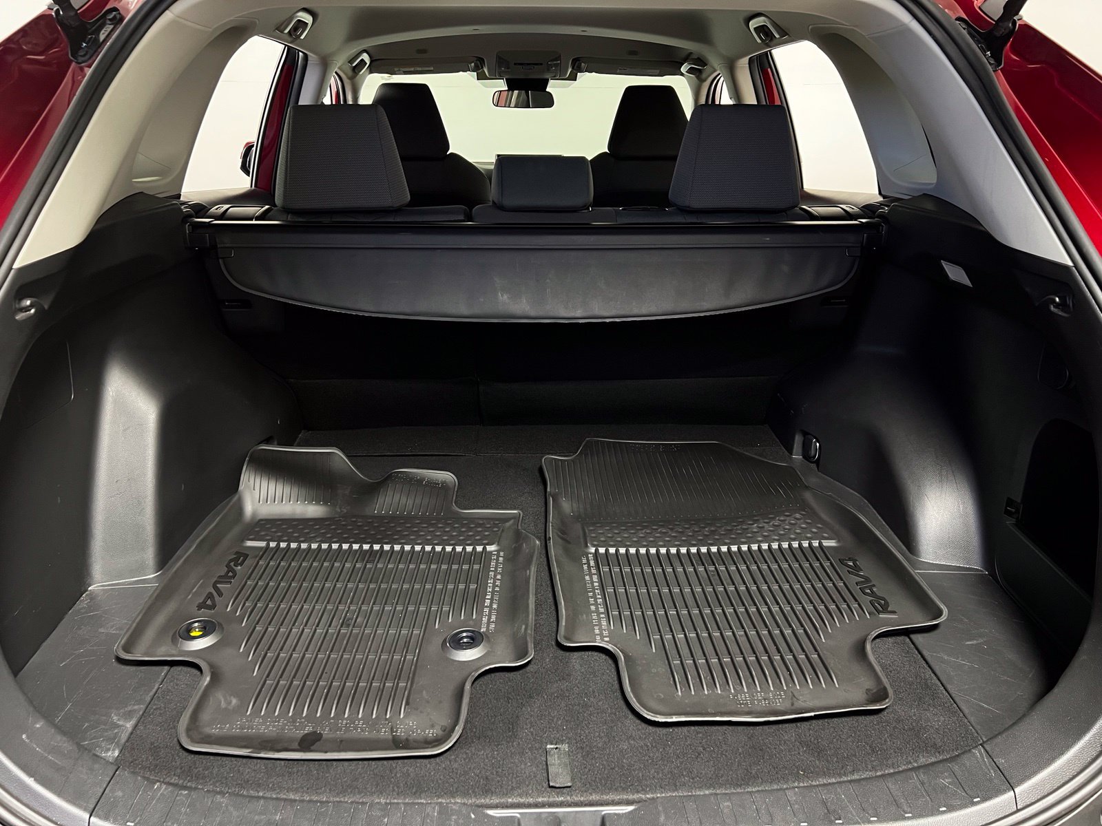 Certified 2025 Toyota RAV4 XLE AWD/4WD image 24