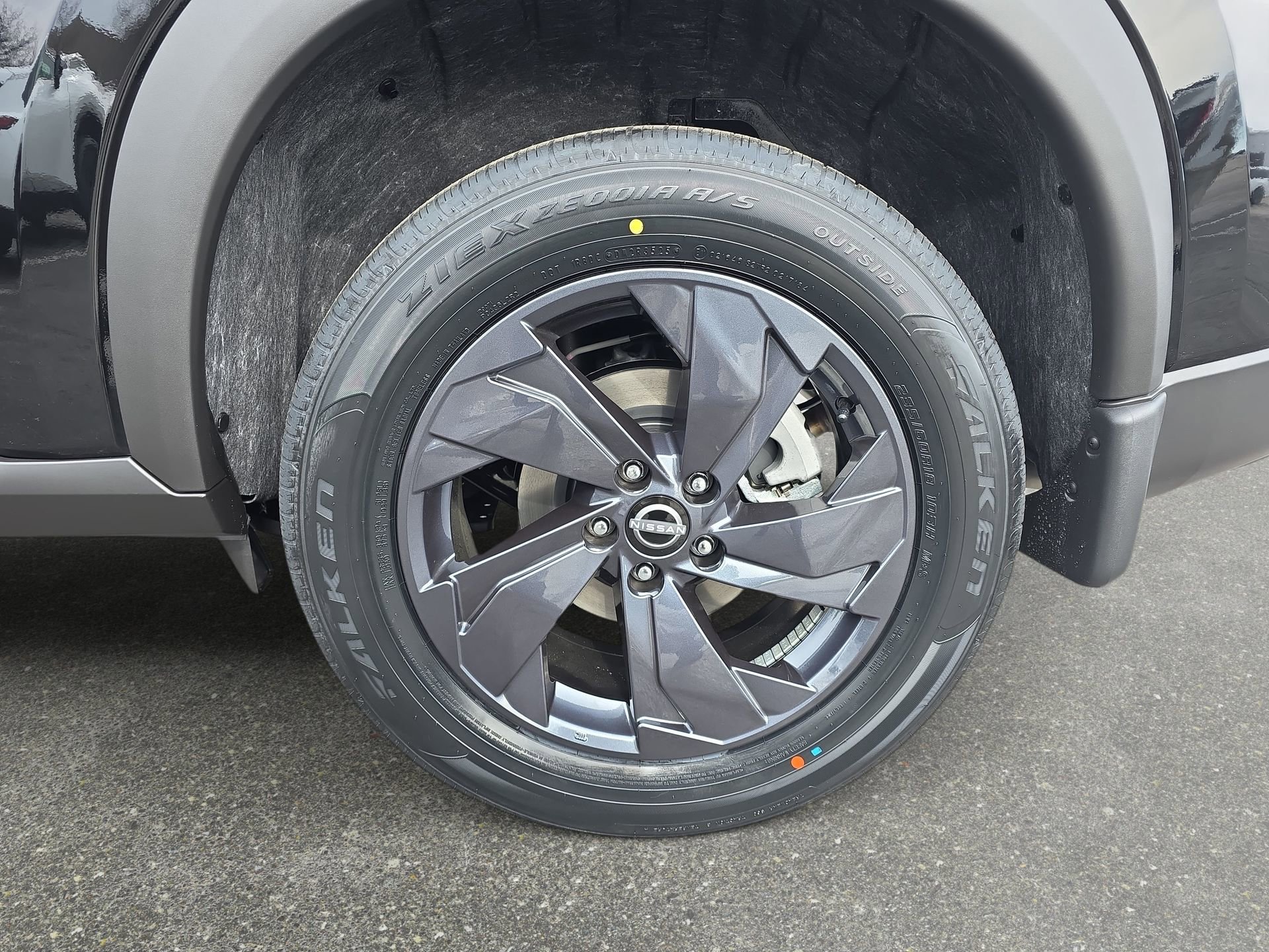 New 2026 Nissan Rogue SV w/ Cold Weather Package image 32