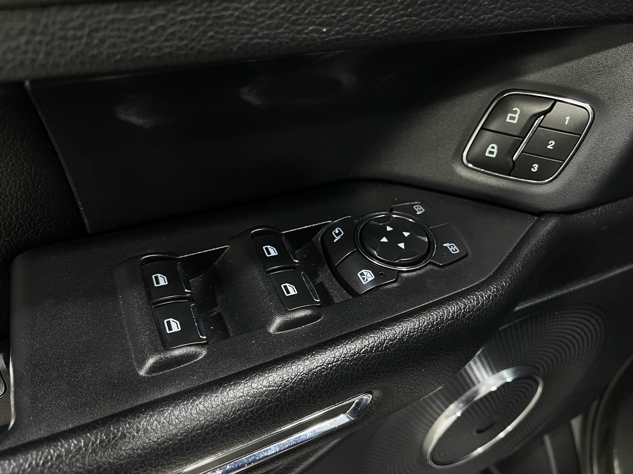 Used 2020 Ford Expedition XLT w/ Equipment Group 202A image 17