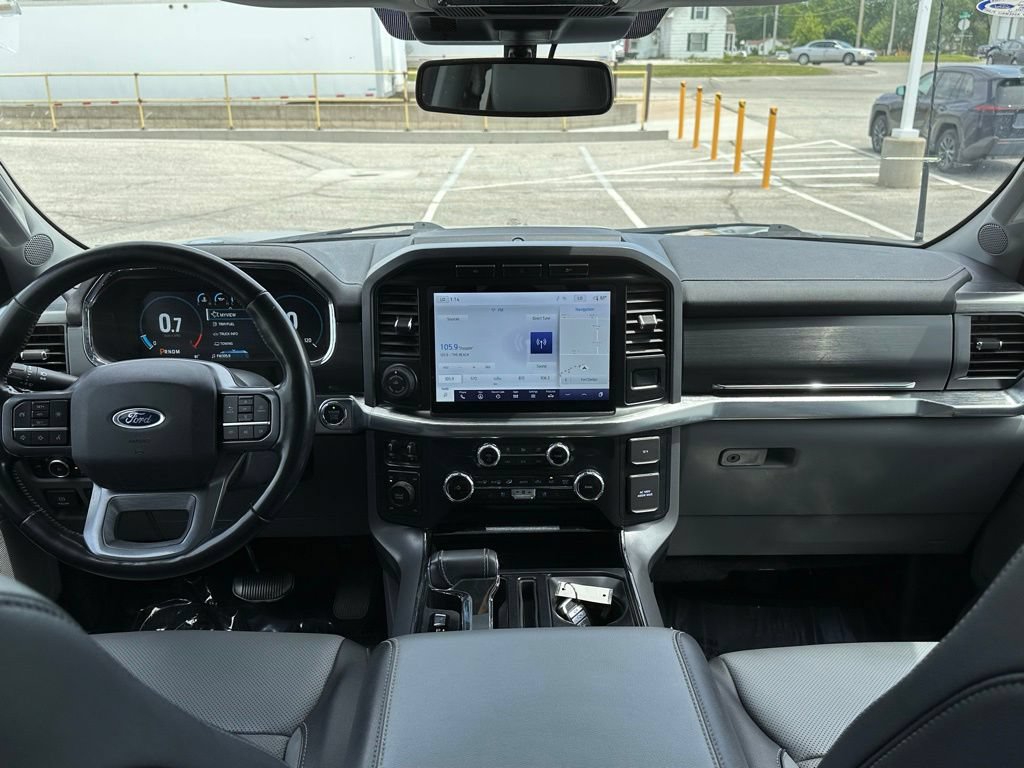 Used 2023 Ford F150 Lariat w/ Trailer Tow Package AWD/4WD image 41