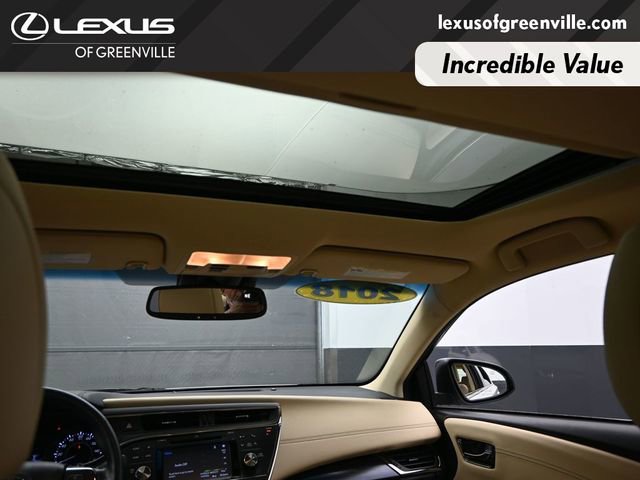 Used 2018 Toyota Avalon Limited FWD image 22