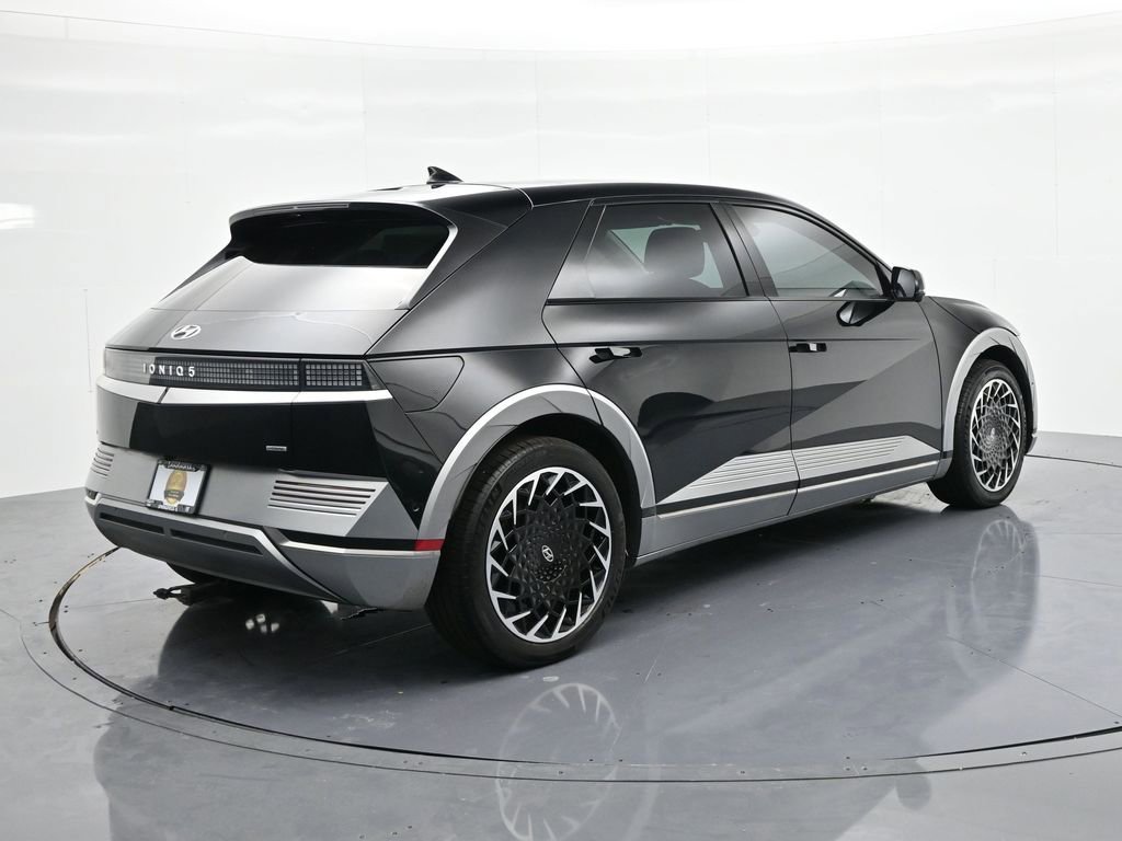 Used 2023 Hyundai Ioniq 5 Limited image 6