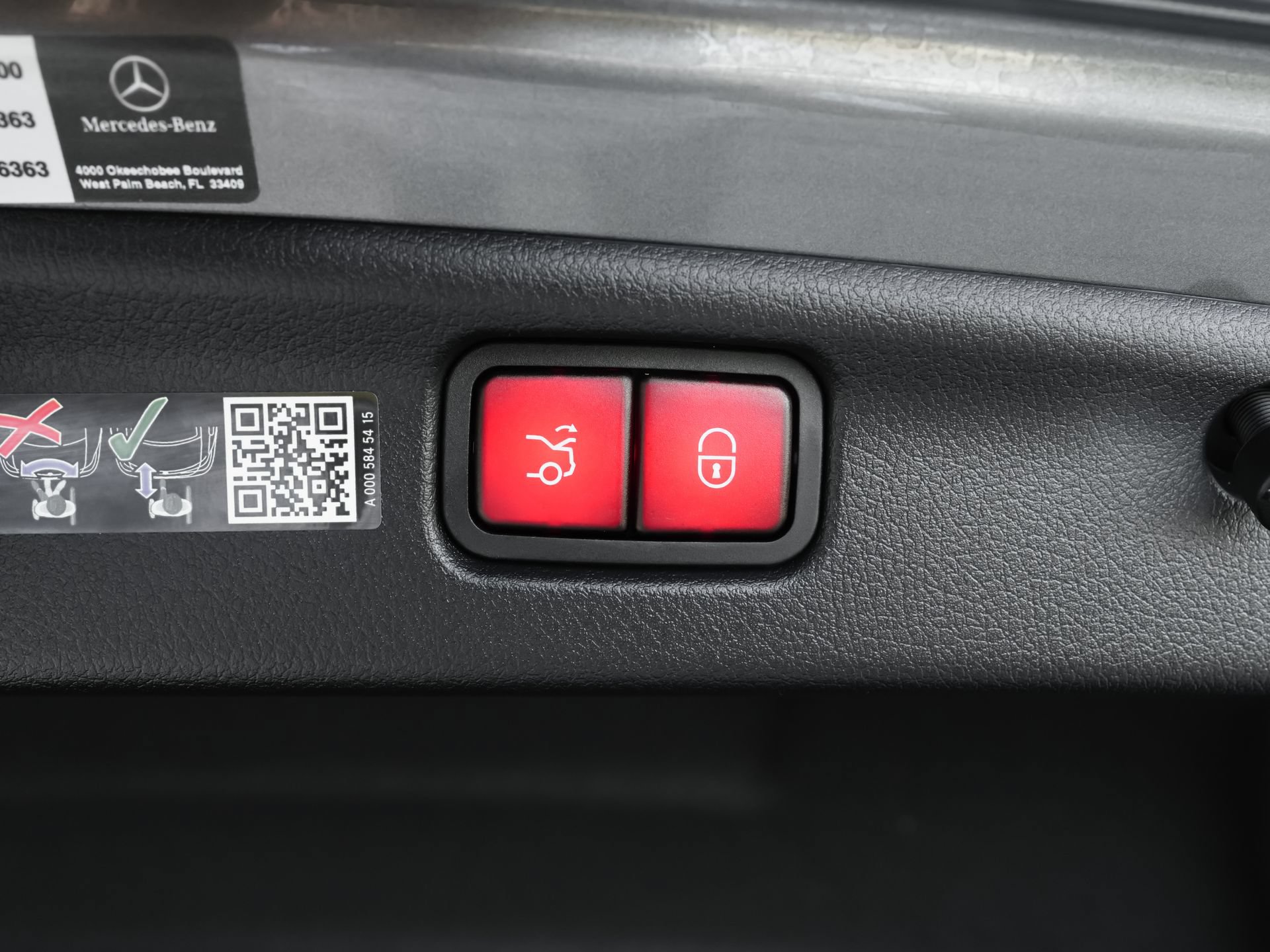 Used 2024 Mercedes-Benz C 300 Sedan image 42