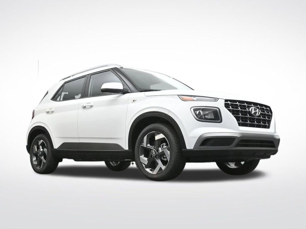 New 2026 Hyundai Venue SEL FWD image 16