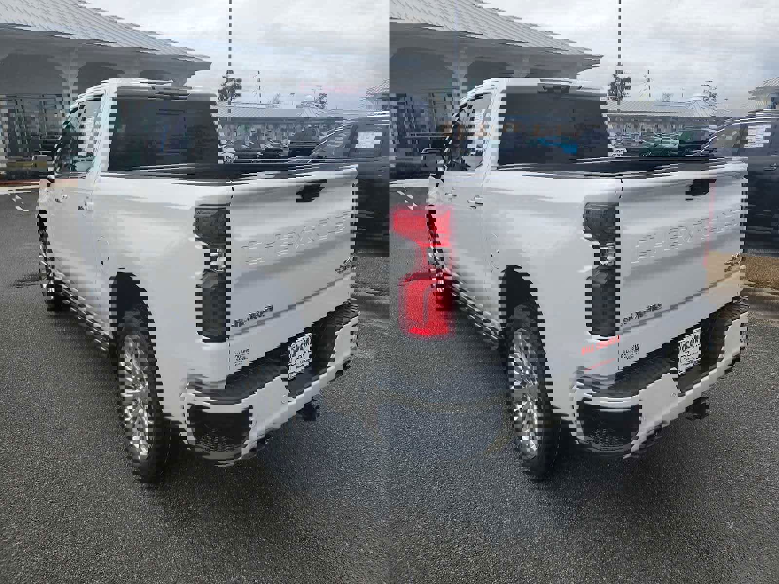 Certified 2021 Chevrolet Silverado 1500 High Country w/ Technology Package image 7