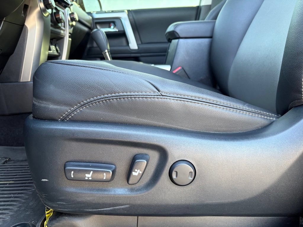 Used 2024 Toyota 4Runner SR5 Premium w/ Moonroof Package AWD/4WD image 10