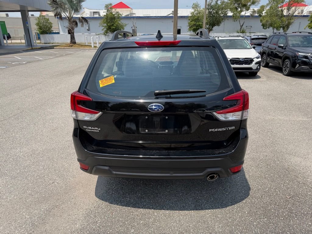 Used 2021 Subaru Forester AWD/4WD image 6