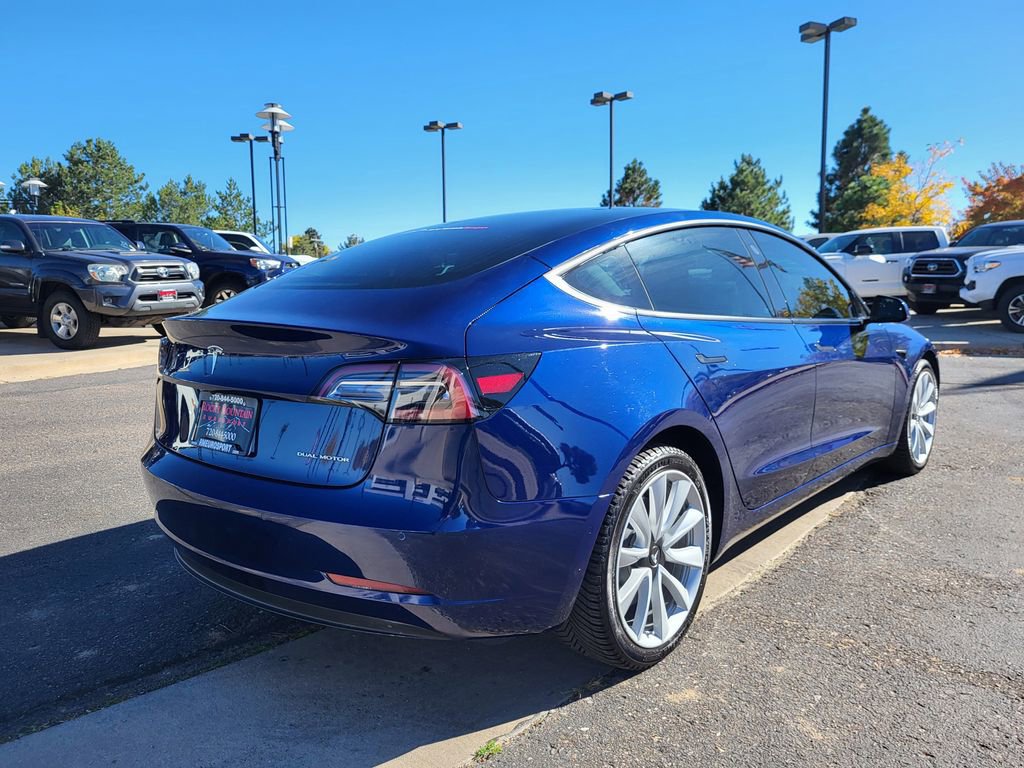 Used 2018 Tesla Model 3 Performance image 4
