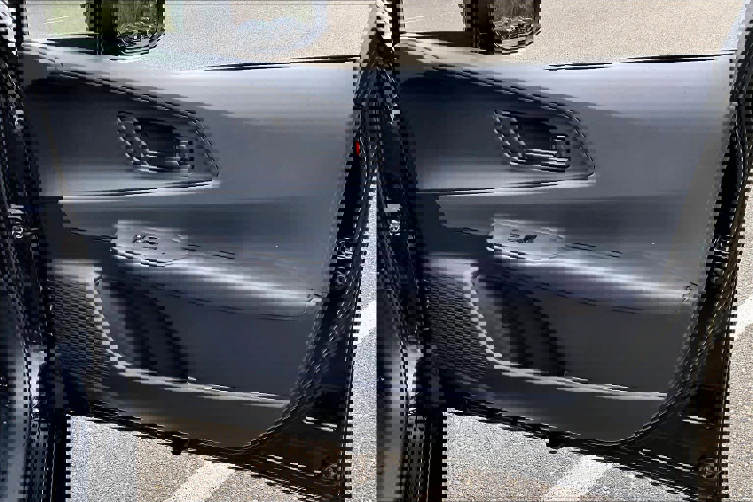 Used 2024 Toyota Prius LE image 22