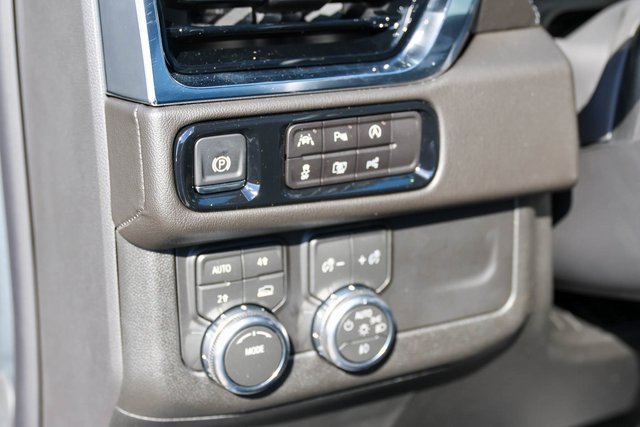 New 2026 GMC Yukon XL Denali image 11