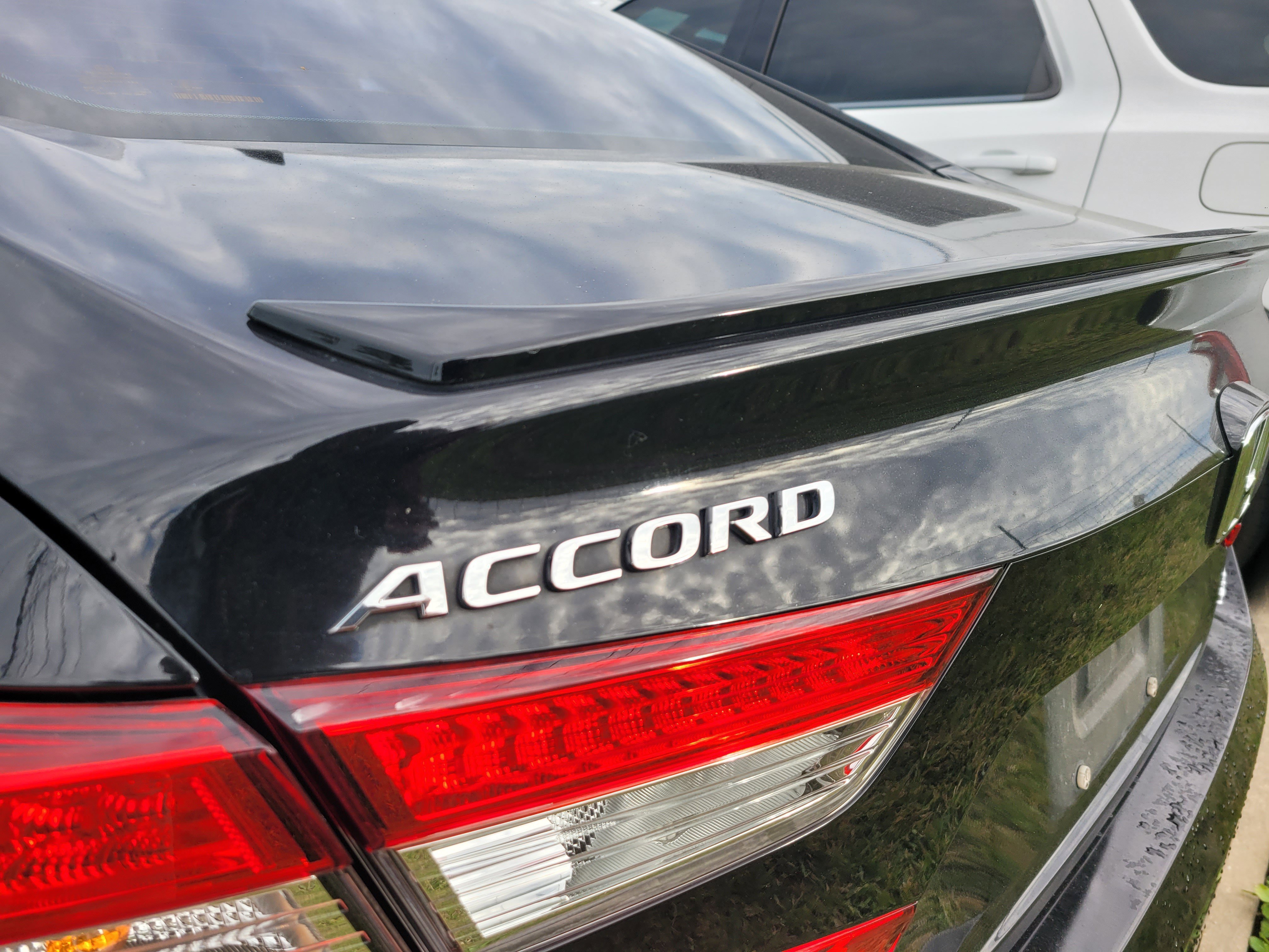 Used 2020 Honda Accord Sport image 7