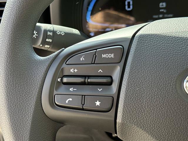 New 2026 Hyundai Venue SE FWD image 9