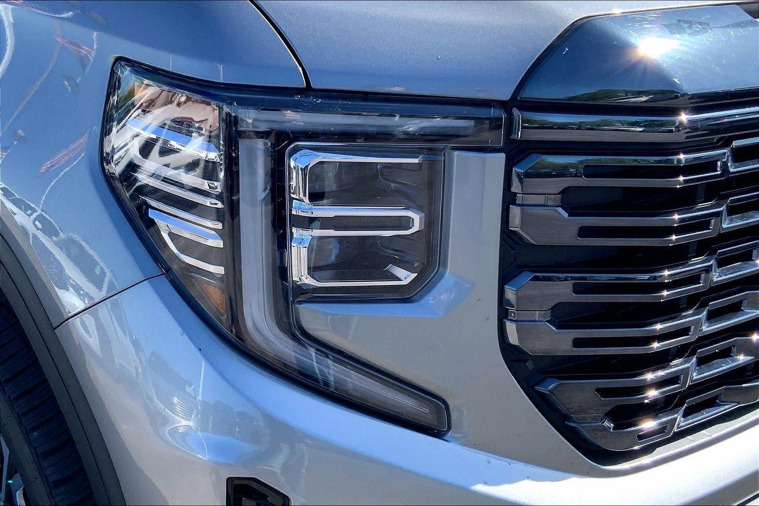 Used 2023 GMC Sierra 1500 Denali Ultimate AWD/4WD image 25